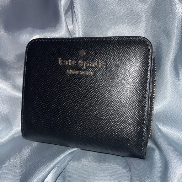 New Kate Spade Staci Zip Bifold
Wallet Saffiano Black Leather - Picture 11 of 16